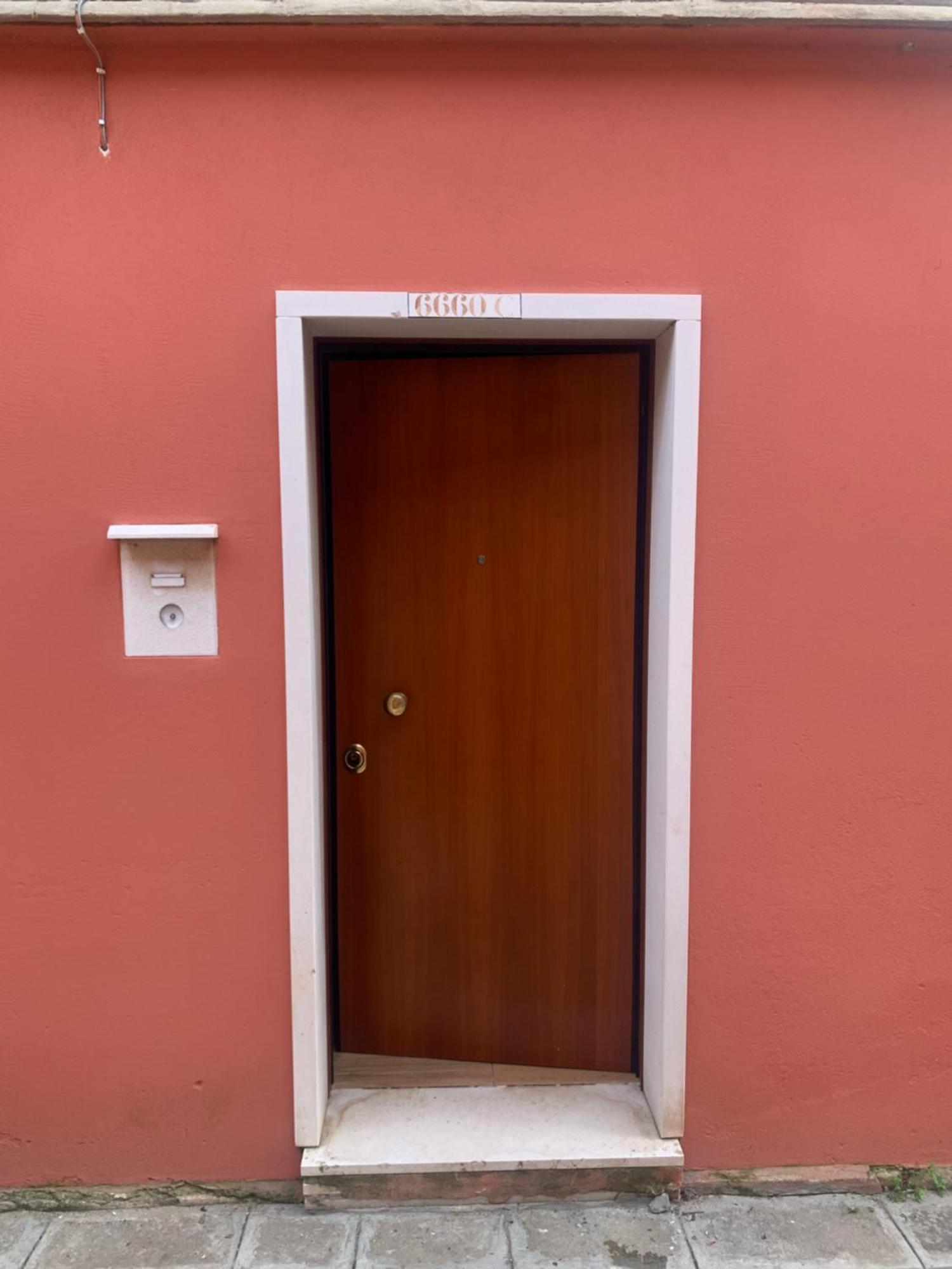 Appartamento Con Cortile Βενετία Εξωτερικό φωτογραφία